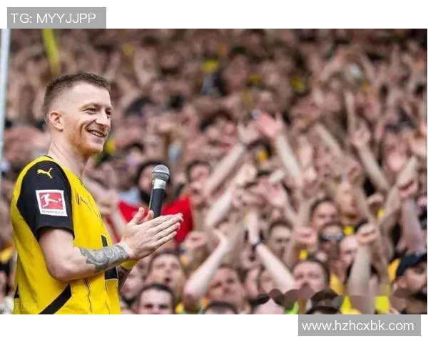 突发！多特蒙德宣布将离队，球迷不舍告别